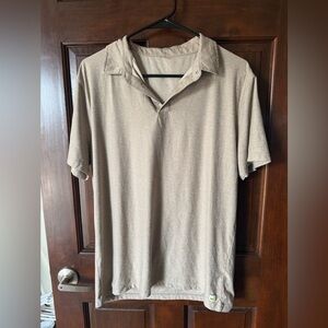 Vuori Short-Sleeve Polo in Light Taupe